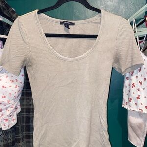 Forever 21 Cream Fitted Short Sleeve T-Shirt